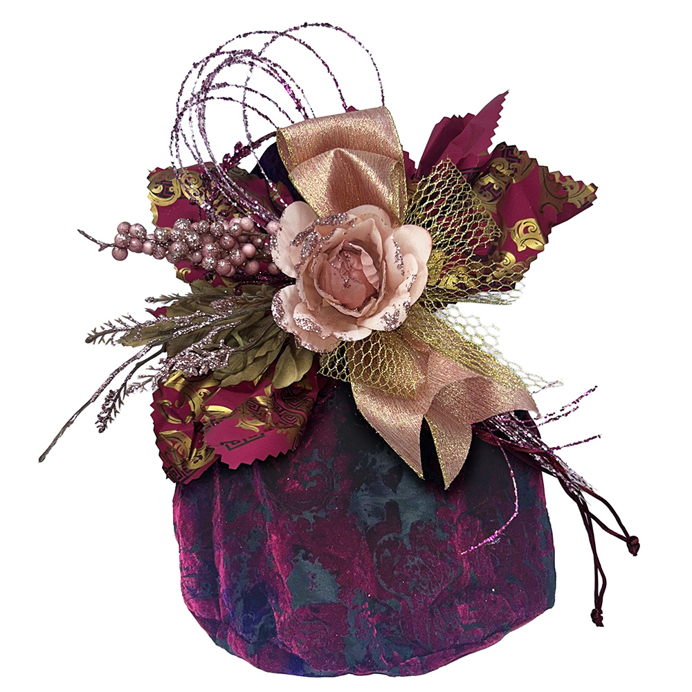 Casolaro Hotellerie Spa Arabesque flocked panettone bag Casolaro Hotellerie SpA