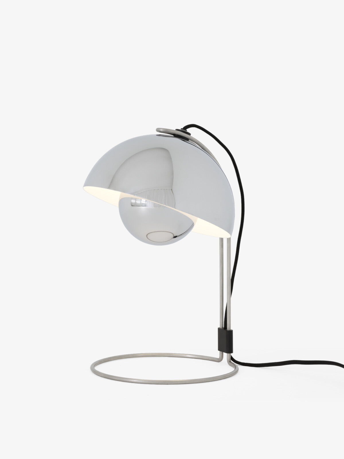 &Tradition Flowerpot VP4