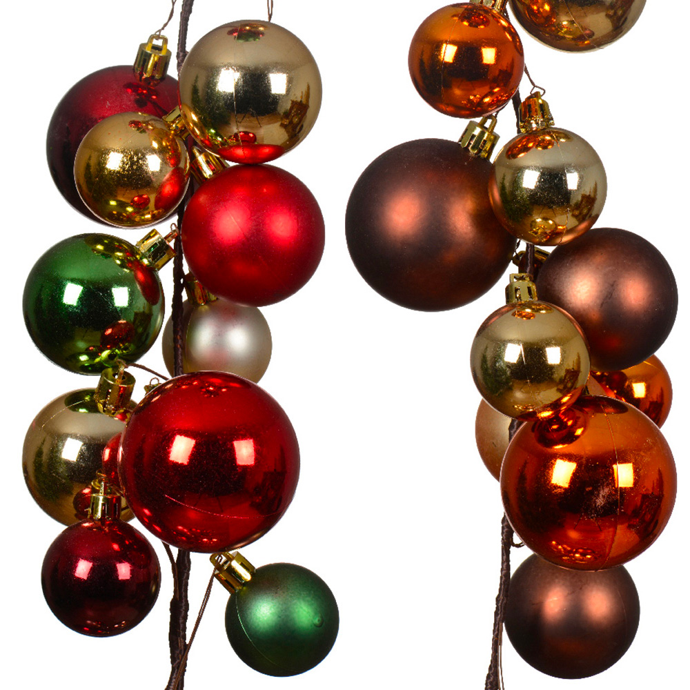 Casolaro Hotellerie Spa Balls garland Casolaro Hotellerie SpA