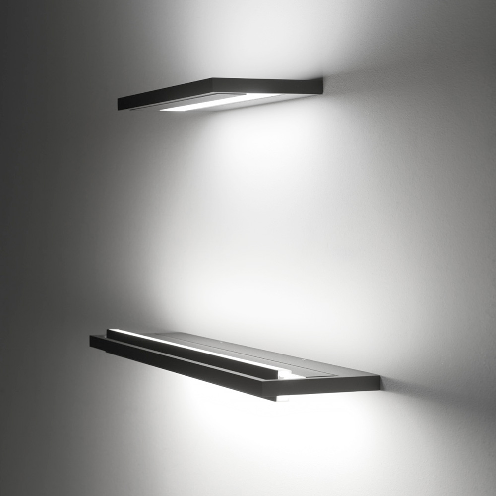 Lampada da parete luce doppia Tablet Stilnovo