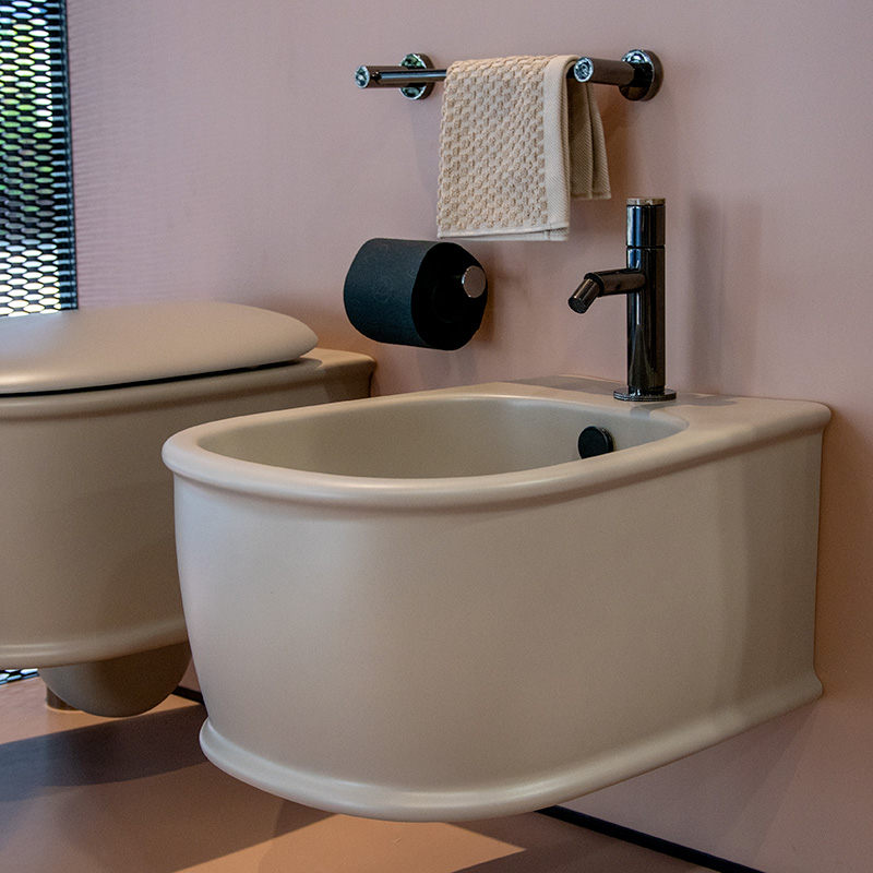 Wc e bidet sospesi Atelier Artceram