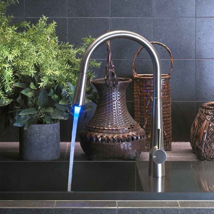 Miscelatore cucina con led colorato Just Gessi