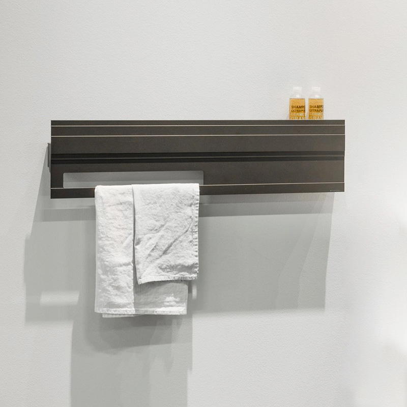 Termoarredo elettrico orizzontale Bitlight antoniolupi