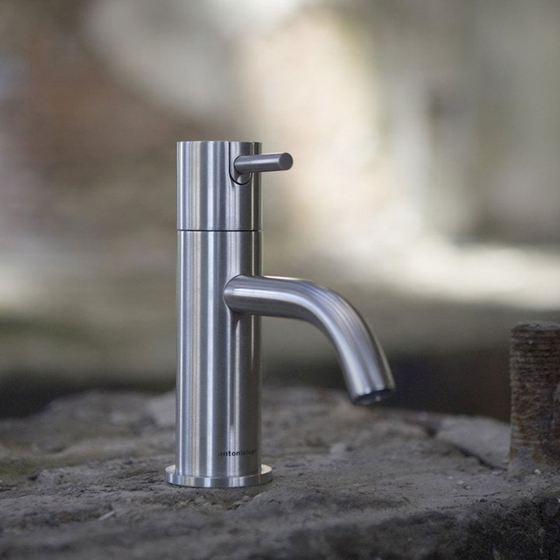 Miscelatore monocomando per lavabo Ayati antoniolupi