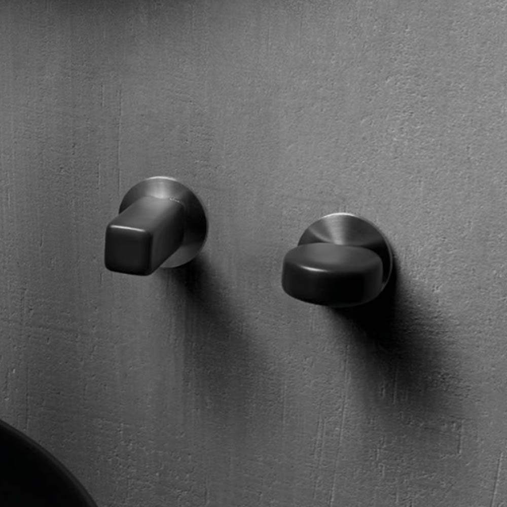 Gruppo due rubinetti apri e chiudi con miscelazione a parete IO Linki