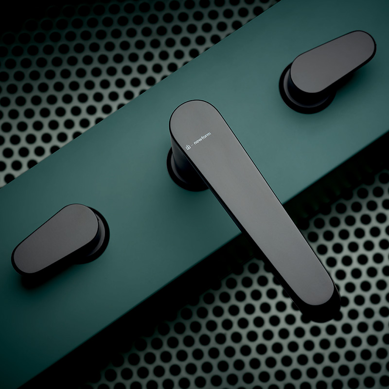 Miscelatore per lavabo a tre fori Nio Newform