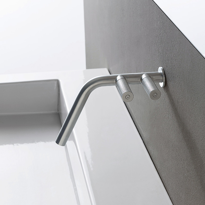 Miscelatore L.224 mm per lavabo a muro 22mm Treemme