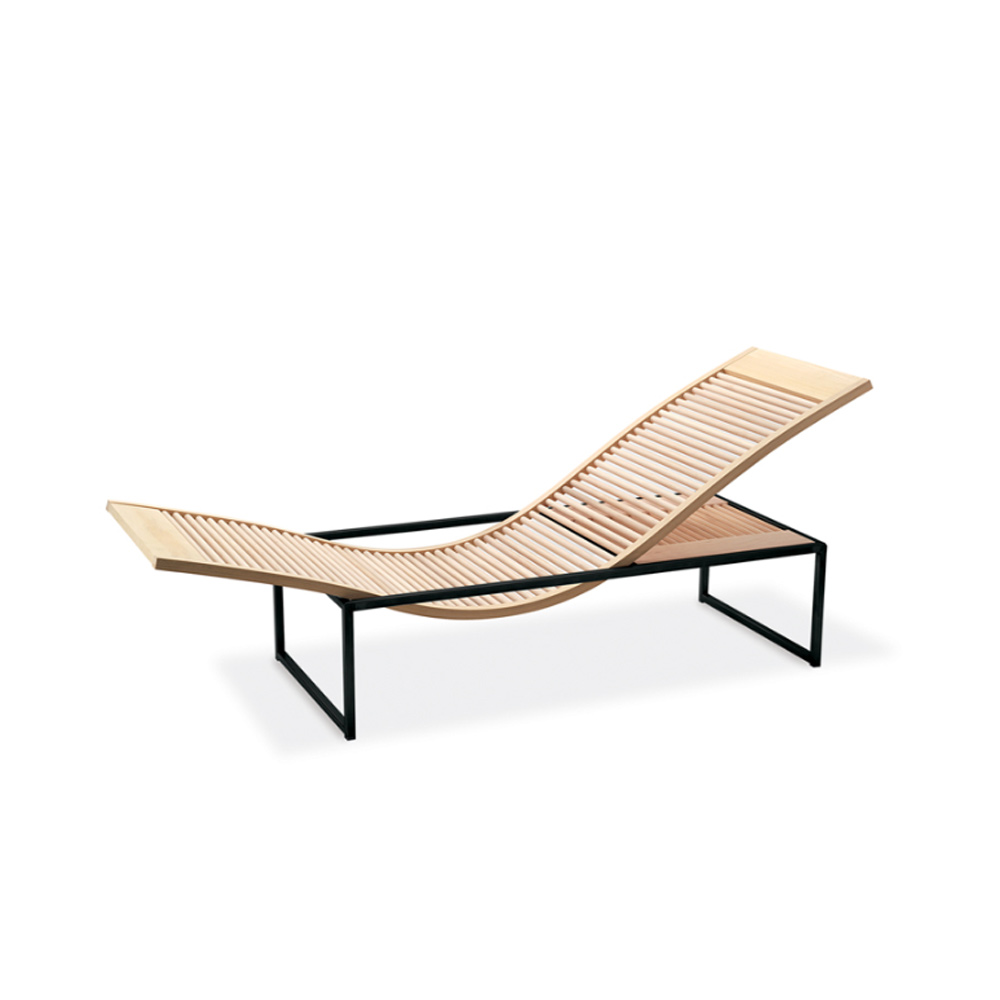 Chaise longue in acciaio nero opaco Sauna Vita
