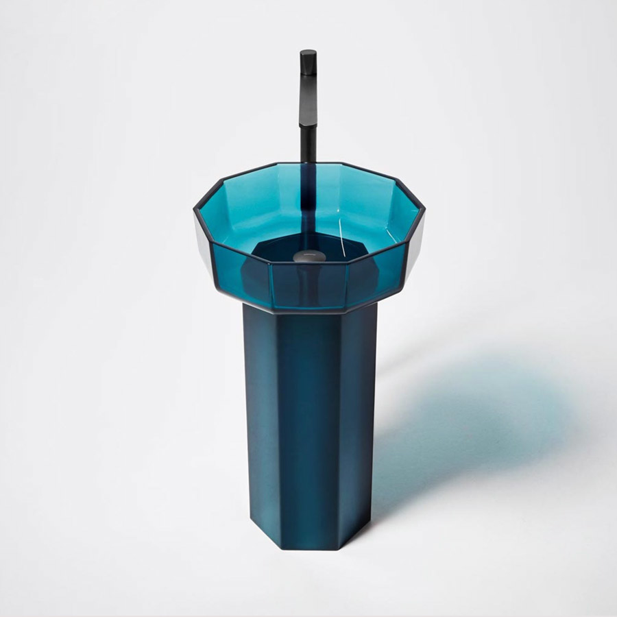 Lavabo in Cristalmood e Marmo Opale antoniolupi