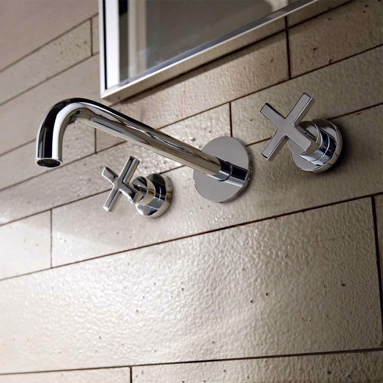 Gruppo lavabo a muro 3 fori Line Treemme