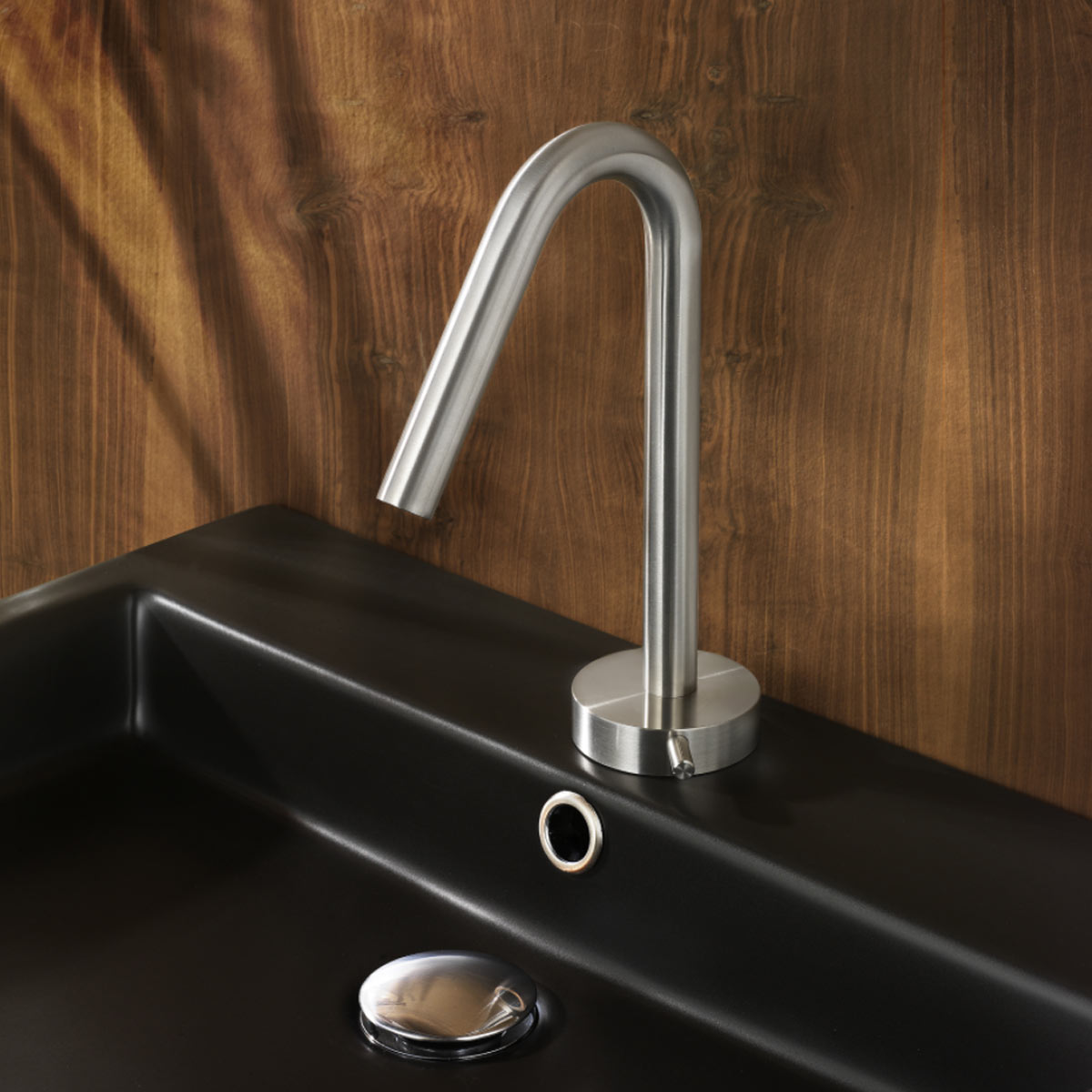 Miscelatore lavabo da appoggio Round Linki