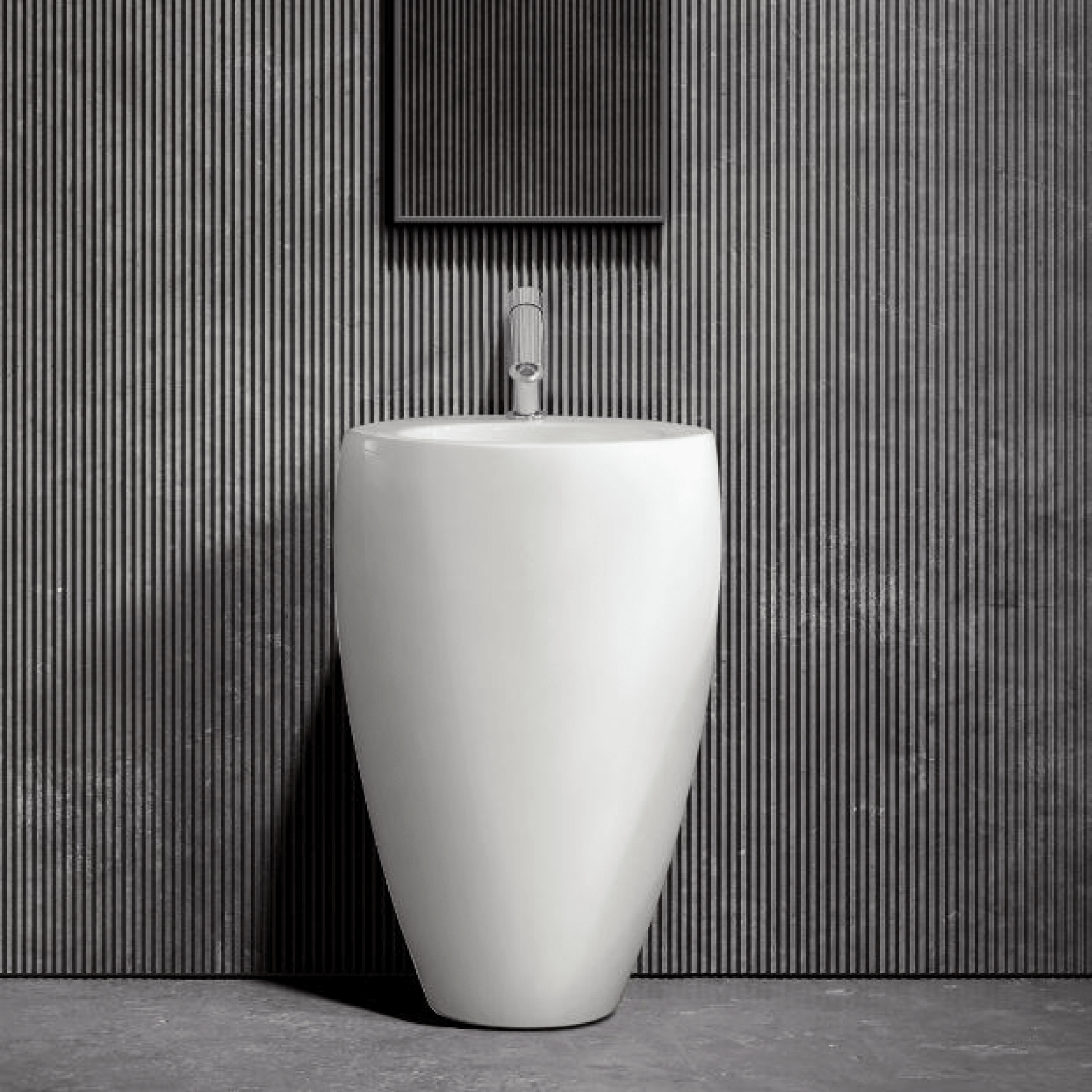 Lavabo Freestanding Con Scarico a Parete 52,5 Cm Karag "One" Bianco Lucido