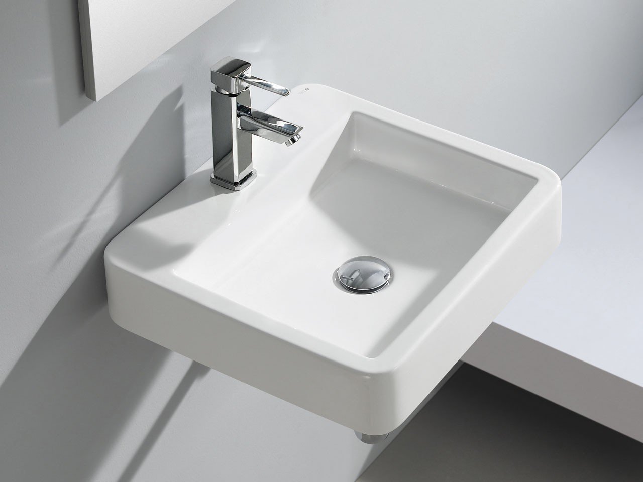 Lavabo Sospeso Somahoz 45X42 H10 in Ceramica Lucido Bianco-15229