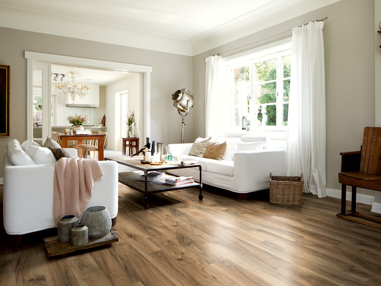 Pavimento Laminato Water Resistant Noce Perganti Marrone AC4-78637